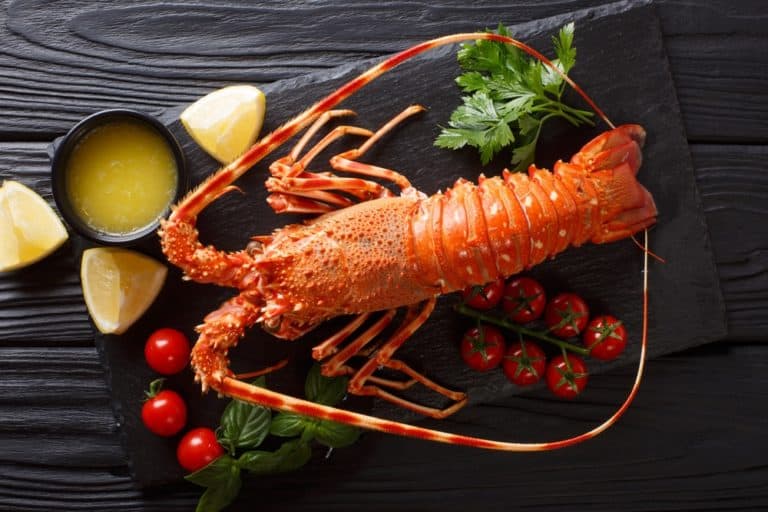 What Does Lobster Taste Like? [Definitive Guide] Medmunch