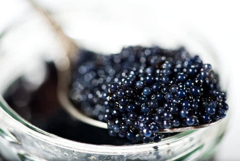 What Does Caviar Taste Like? [Definitive Guide] Medmunch