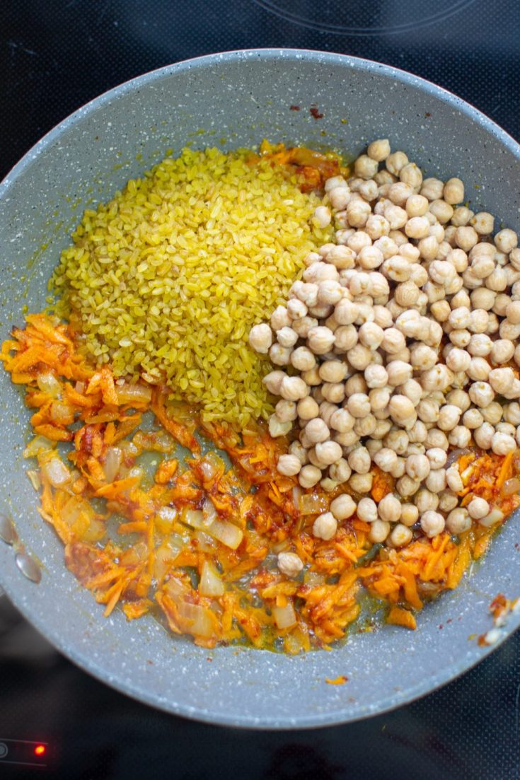 Easy Turkish Bulgur Pilaf - Medmunch